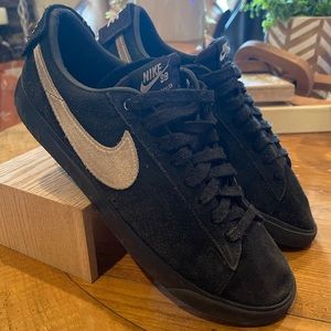 Men’s size 10 Nike SB Grant Taylor